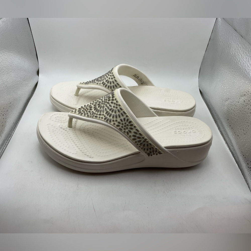 Crocs Monterey Diamente women’s white wedge sandals size 8